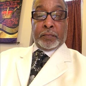 Meet your Posher, Lovick